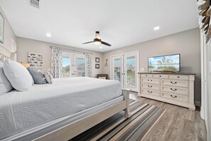4 bedrooms, iron/ironing board, free WiFi, bed sheets - Palm Harbor Beach House | Community Pool, Marina | Beach Gear & Ping Pong Table | My Beach Getaways (Orange Beach)