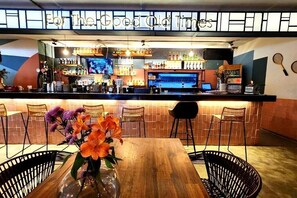 Bar (in der Unterkunft)