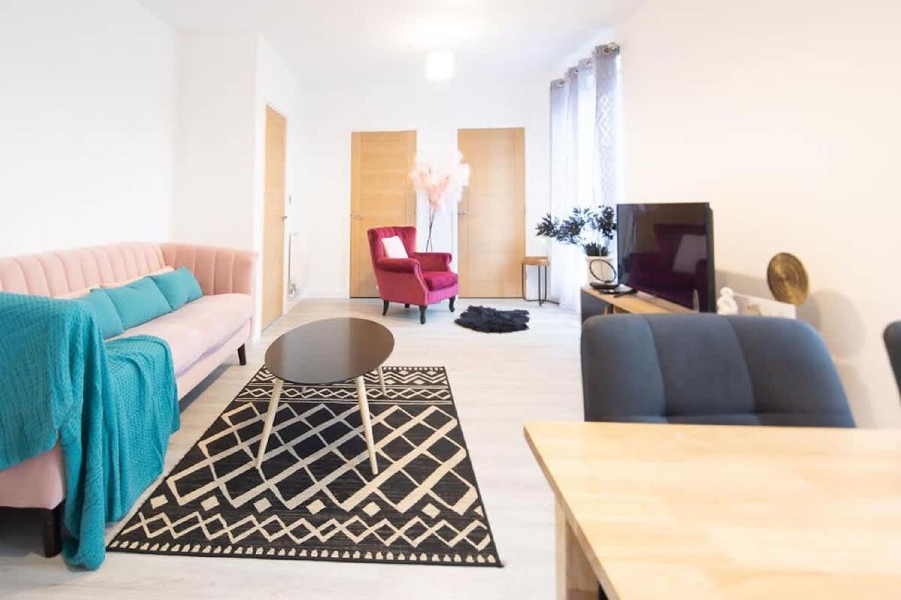 2 bedrooms