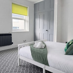 House | 2 bedrooms - Ramsey 2BR Apart NR A14 A1 Long Stay Discount (Huntingdon)