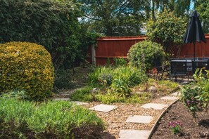 2 bedrooms - Cambridge Home With Garden and Bbq Near City Cent (Cambridge)