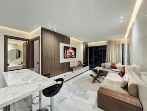 Living area - Ocean view • XXL balcony- Corniche - Location #1 (Casablanca)