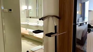 Room, 1 Bedroom, Accessible, Private Pool | 1 bedroom