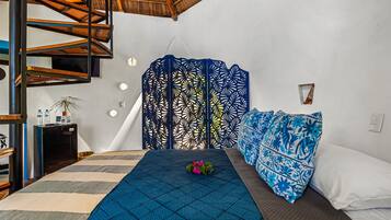 Studio, 1 Double Bed, Pool Access, Ocean View (Villa Buganvilia) | 1 bedroom