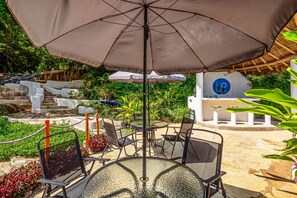 Tempat makan outdoor