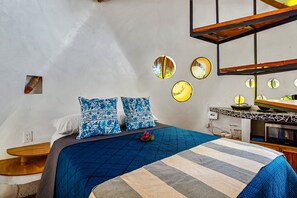 Studio, 1 Double Bed, Pool Access, Ocean View (Villa Buganvilia)