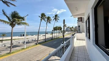 Apartment, Balcony, Sea View | Property grounds