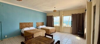 เปอร์โต 201 รูมส์