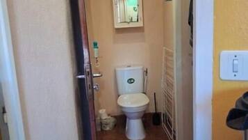 Towels, toilet paper