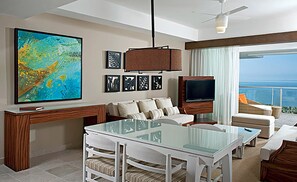 Living area - 2026 Mexico Open at Vidanta - 2 Bedroom Grand Bliss Condo Onsite (Las Jarretaderas)