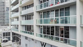 Family Suite, Balcony, City View | Exterior