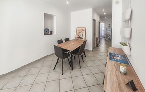 Dining - Awesome apartment in Sète with WiFi (Sète)