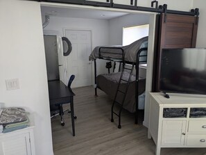 2 chambres, Wi-Fi, literie fournie