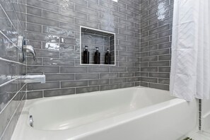 Bathroom - 4011 Ward (Houston)