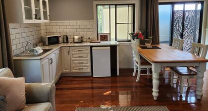 Hillside Hideaway - your base for the region