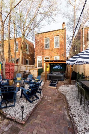 Terrace/patio - Nebraska (St. Louis)
