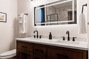 Luksus-hus - 5 soveværelser - ikke-ryger - kæledyr tilladt | Badeværelse