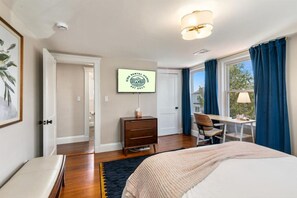 5 bedrooms