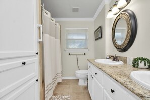 Bathroom - 5206 West Bellfort (Houston)