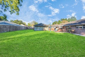 Exterior - 5206 West Bellfort (Houston)