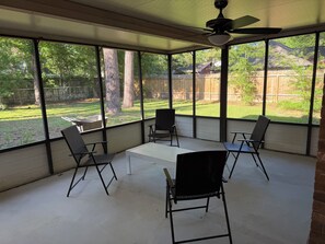 Interior - Perfect Single Family 4 Bedroom home with AC in Conroe near The Woodlands mall (Conroe)