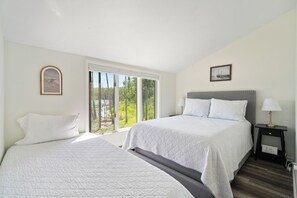 Room - Peaceful 3-bedroom townhome on Martin Lake,Gaylord, near Boyne Mountain (Gaylord)