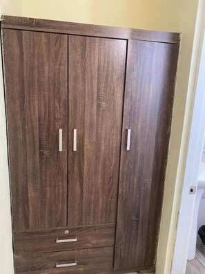 Zimmer, 1 Schlafzimmer | Innenbereich