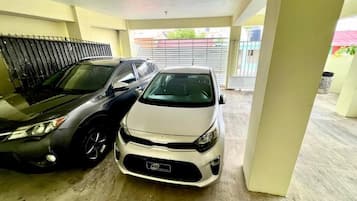 Room, 1 Bedroom | Property grounds