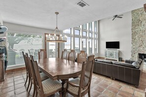 Interior - NEW Waterfront | 5BR | Balcony Views | Swim & Fish | Ping Pong & Games | Lake Conroe (Montgomery)