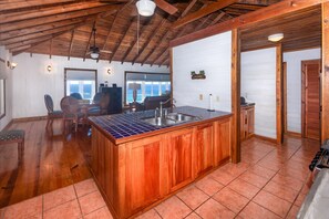 Interior - Hillside with fantastic Views over north shore  Top Ridge Views (Roatan)