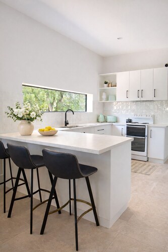 Renovated Family sized Retreat with everything you need.