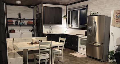 2-bedroom farmhouse at Stardust and Saige Homestead Grant/Ogallala