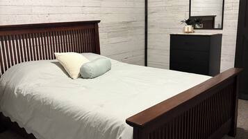 2 chambres, fer et planche Ă repasser, Wi-Fi, draps fournis