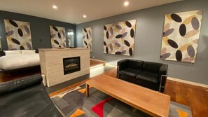 Condo, Balcony, Ocean View | Interior - Tabinoteitaku Kamakura Yuigahama (Kamakura)