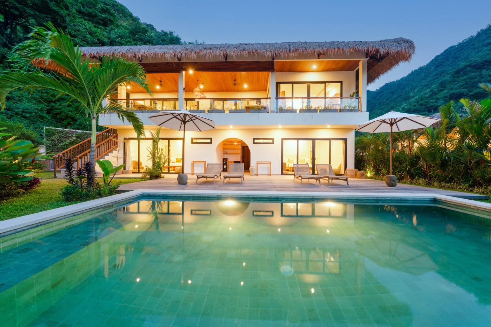 Elevated Ocean View Villa w/Private Pool in Amed (1323)