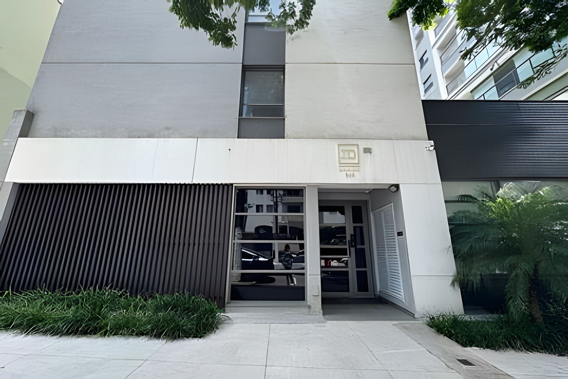 Basic Apartment | Exterior detail