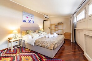 Room - Charming Duplex in Central Rome (Roma)