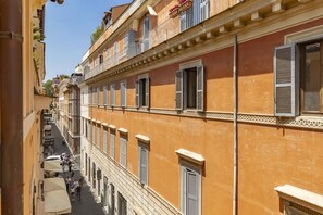 Balcony - Charming Duplex in Central Rome (Roma)