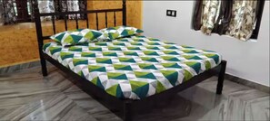 Room - Kidangoor Holyday Homes  Punnathura EAST Kottayam Kerala 686583 (Punnathura East)