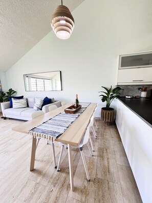 Dining - Par3 at Beach Village, Palmas Del Mar (Palmas del Mar)