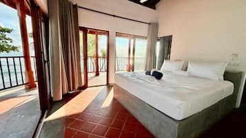 Luxury Apartment, Balcony, Sea View