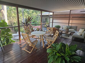 Outdoor dining - Mt Crosby The Grand Vista (Mount Crosby)