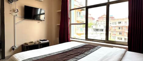 Deluxe Studio, City View