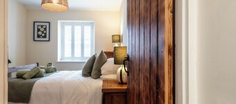 Beautiful One BD Home in Glastonbury