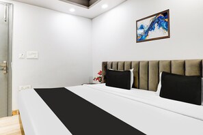 House | 1 bedroom - Saver Double Collection O Shalimar Bagh (New Delhi)