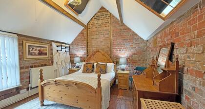 The Courtyard Cottage
