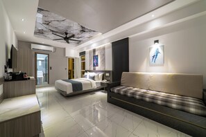 Junior Suite with Balcony - Free Return Airport Transfer - Samann Blue (Hulhumale)