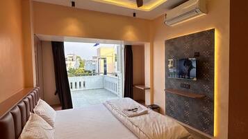 Premium Double Room | Balcony view