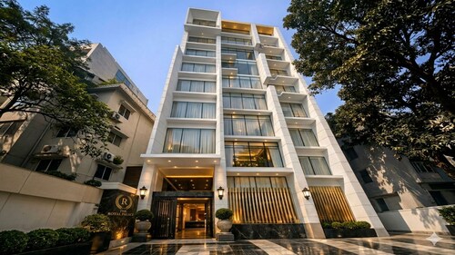 ザ ロイヤル パレス ウッタラ