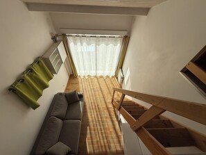 Living area - Quiet apartment in Velaux (Velaux)